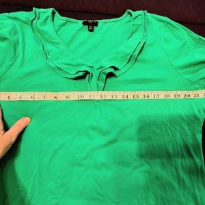 Talbots Women's Green Ruffle Front V-neck 3/4 Tee